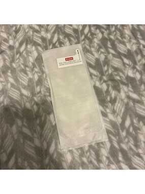 💥4 for $25💥 Zagg Screen protector